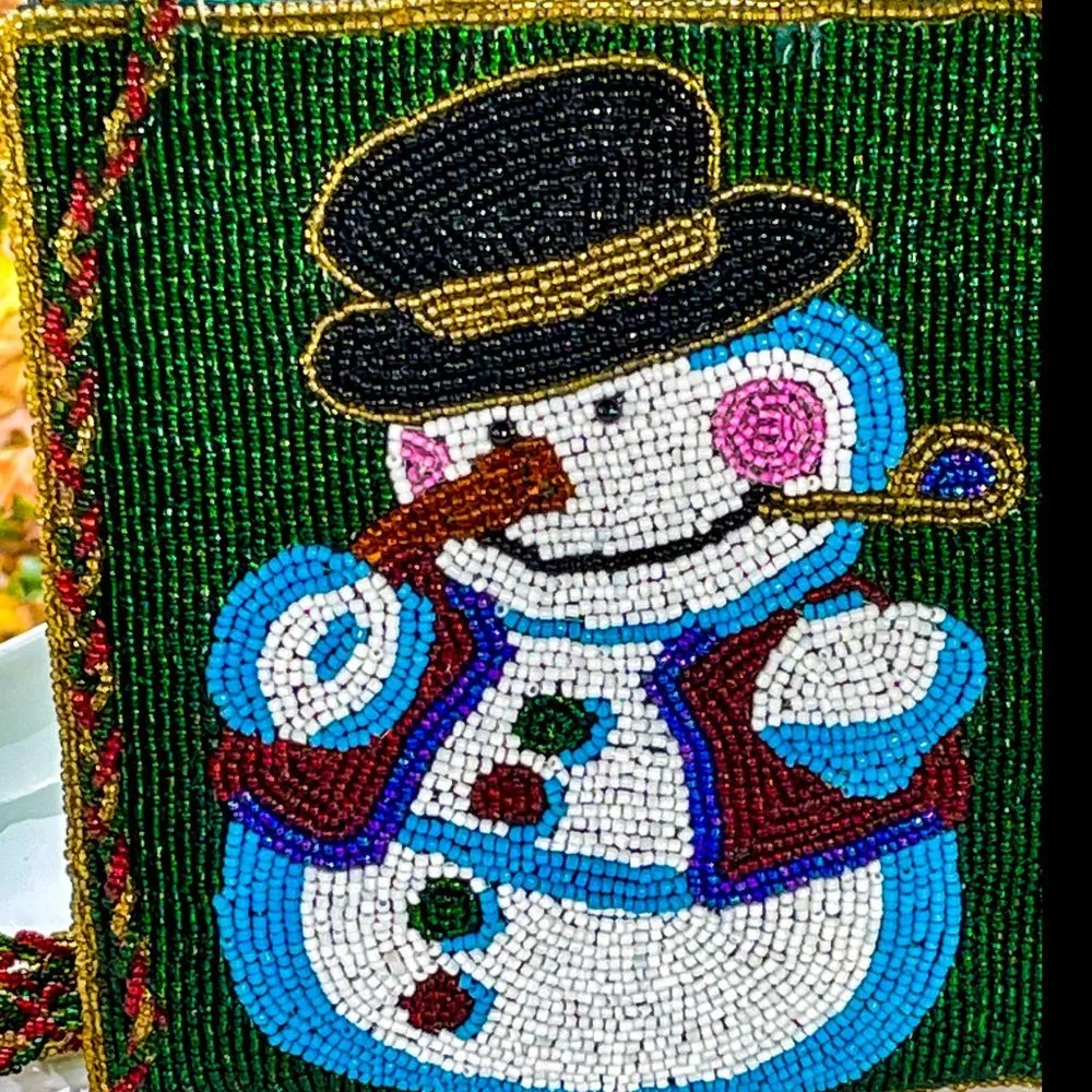 ⭐️HP⭐️C.MARIE▪️Bead & Satin Snowman Holiday Christmas Crossbody Handbag
